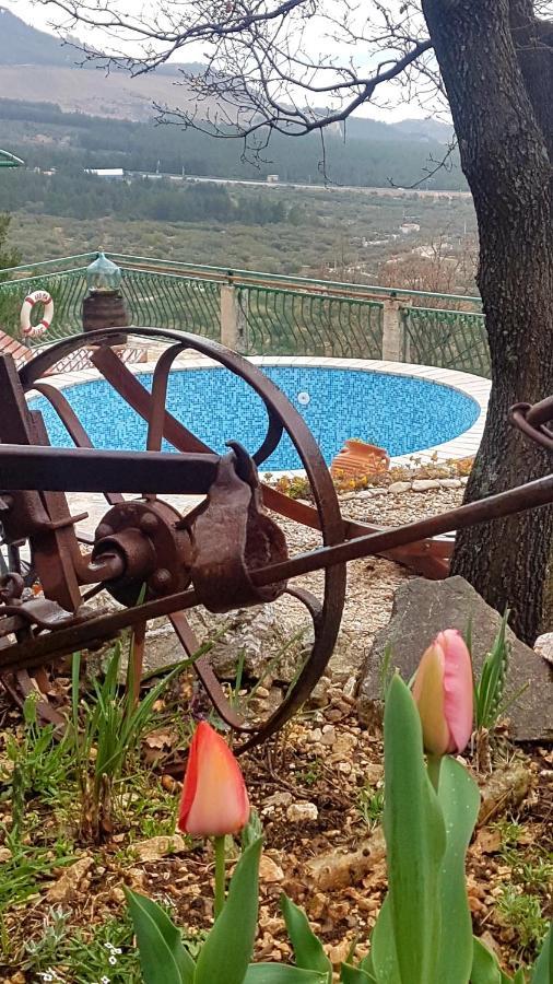 فيلا Karla Planinska Kuca Baška Voda المظهر الخارجي الصورة